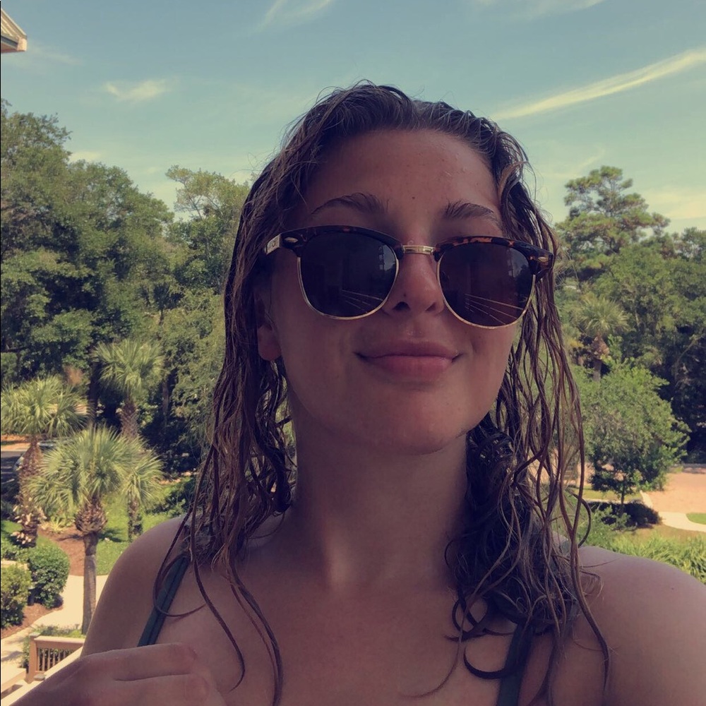 Meet your Posher, Chesna